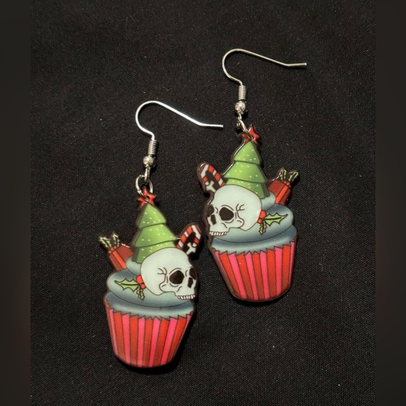 Jewelry - Christmas Skull Cupcake Earrings